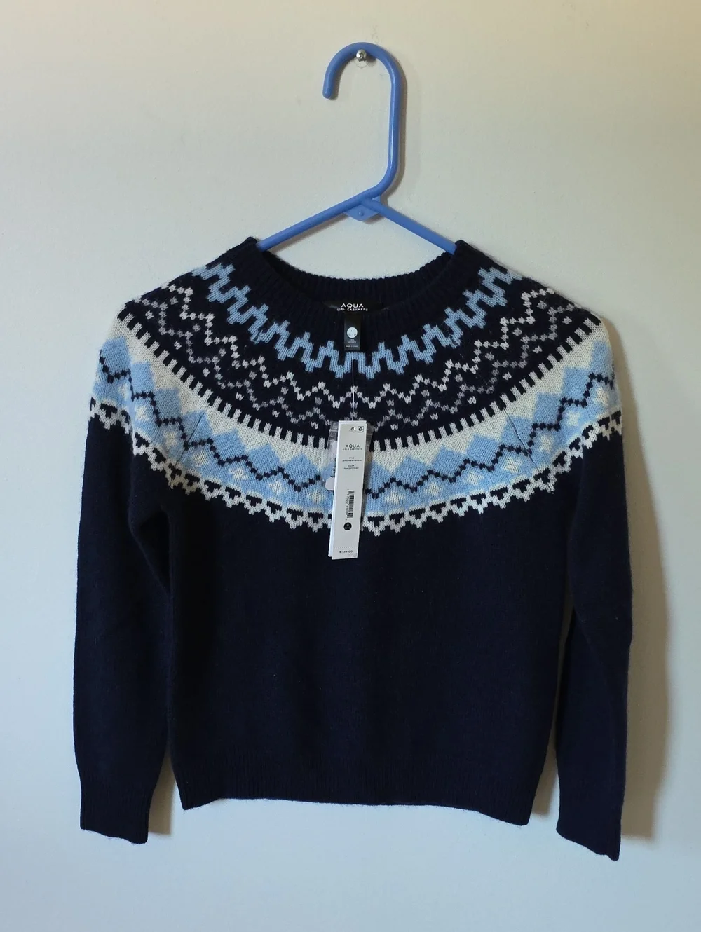Aqua Cashmere nwt aqua